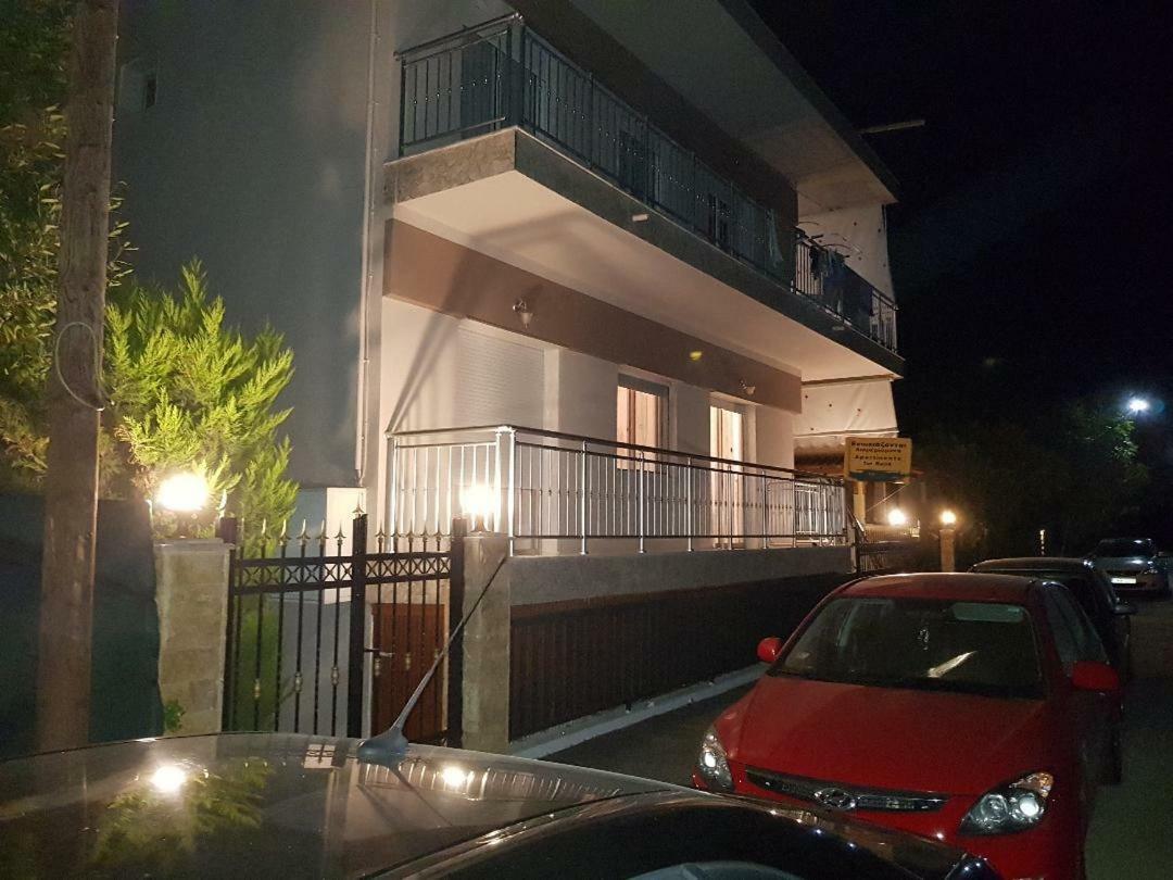 Dimitris Apartments Nea Plagia Exterior photo